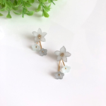 192. フロストグレーフラワー 2wayピアス◇イヤリング変更可