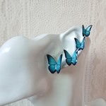 【フルサイズ揃いました♪】羽ばたく蝶々。レジンでぷっくりツヤツヤ 蝶々ピアス。蝶々イヤリング。モルフォ蝶。