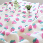 立体イチゴ🍓が可愛すぎる起毛ニット（ホワイト）