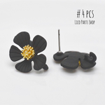 4個 ＊ フラワーピアス Mat Black