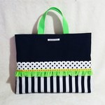 ネオングリーンとモノクロのちょっとキッチュなレッスンバッグ･black
