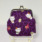  招きねこ柄がま口財布