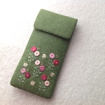 フェルトとバラ刺繍のメガネケースor ペンケース 2