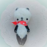 テディベア　小さなパンダ （赤いスカーフの子）