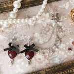 red heart × black × cross chain silver✞( + ear cuff )