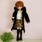 フード付きコート(黒・レオパード柄のスカート付き)リカちゃん ブライスの洋服