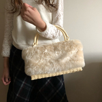 2way.あったかほわっほわっのかごバッグ♪アイボリーの四角のかごバッグ♪フェイクファーはミルキークリーム☆受注製作です。オーダー作品です。