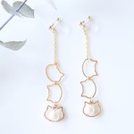 triple cats ♡　揺れるピアス/樹脂ノンホールピアス（イヤリング）