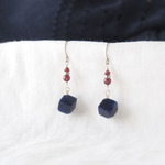 【ya様専用】Navy＆Red Pierce（ソーダライト×ガーネット）