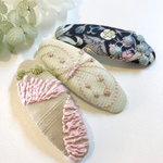 New！ミナペルホネンஐ ちょうちょと刺繍のパッチンピン 3点セット ⑅◡̈*キッズ&ベビー✦ฺプレゼントにも