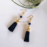 ラピスラズリとタッセルピアス/イヤリング  