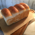 塩バター食パンミニ2個とプチチーズパン
