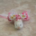 うさぎの花冠…濃いピンクの花冠