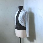 アイボリー葉っぱのレース　ボレロカーディガン