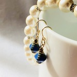 個性的な柄 ブルーピアス