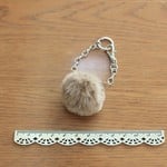 【New・再販】猫耳ファーのバッグチャーム　モカ