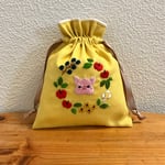 刺繍巾着ポーチ【こぶた】きいろ