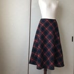 タータンチェックのスカート