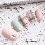 ピンク×グレーチェックネイル