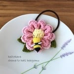★再販★お花と蜂さんのヘアゴム　ピンク＋葉っぱ