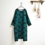 (再販）ダリア柄シックワンピース