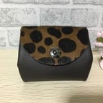 カードが入るミニ財布
