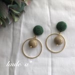 グリーン＊ゴールドのピアス/イヤリング