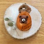 革タグチャーム（茶くま）