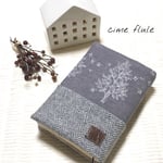  【再販残り２点】冬の森 文庫本サイズ