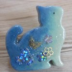 ◇86　🐈青い子猫のブローチ