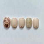 冬ネイル ベージュべっ甲風