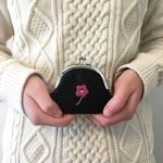 レトロなお花の手刺繍がま口