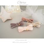 【ミルキーピンク】星のチャームのベロアリボンクリップ