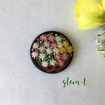 《再販》マーガレット🌸刺繍ブローチ(ヘアゴム可)
