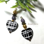 300円☆柄入ハート(ブラック)のピアス/イヤリング