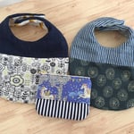 【ｈｔｈさま専用】ティッシュケース付きポーチ、スタイ