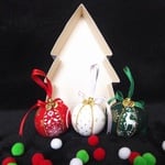 【kaorin1966様専用】クリスマス飾り☆ベル付☆ツリー型BOX付☆手鞠のオーナメント