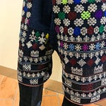 藍染め手織り綿の美しい手刺繍、ヤオ族のリメイクパンツ68cm丈