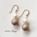 大粒マットパール×コットンパールの2連ピアス・イヤリング(ベージュ）