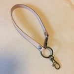 鍵付けれます。Keyホルダー ヌメ革6
