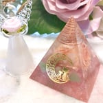 ▼ flower orgonite - ピラミッド型オルゴナイト