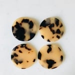 【A】Circle Wavy Pendant Tops