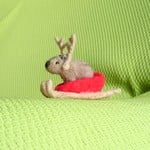 カピバラのトナカイさん 羊毛フェルト