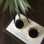 アンティークボタンピアス・イヤリング
