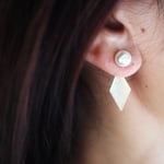 2way マットゴールドひし形 マグネットピアス A（ホールがなくても ピアスに見える）