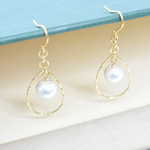 雫ピアス