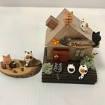 並べて飾ってねこだらけ