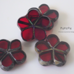 deep red * flower 17mm  テーブルカット チェコビーズ 2個