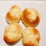 プチチーズパンとスコーンセット