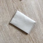 冬の輝き カードケース パール ホワイト 本革 レザー 名刺入れ パスケース